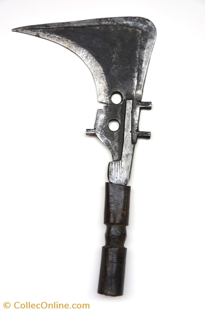 art antiquite africain arme mangbetu 001