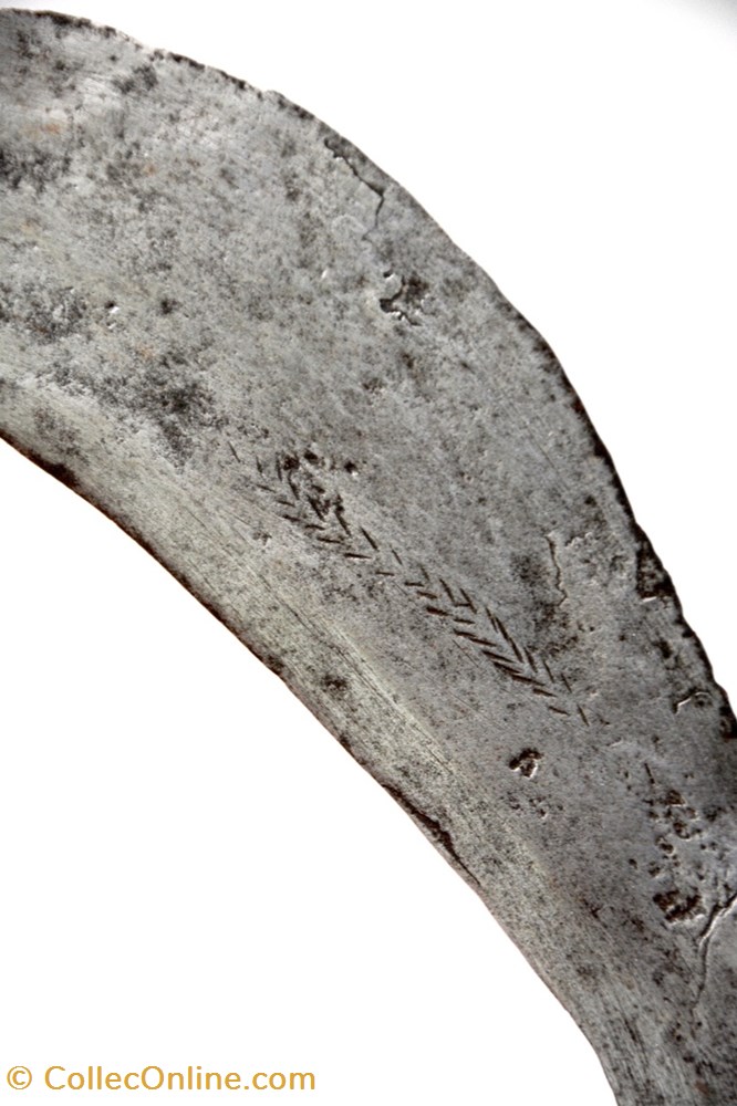 Banda 005 3 art antiquites africain armes banda 005
