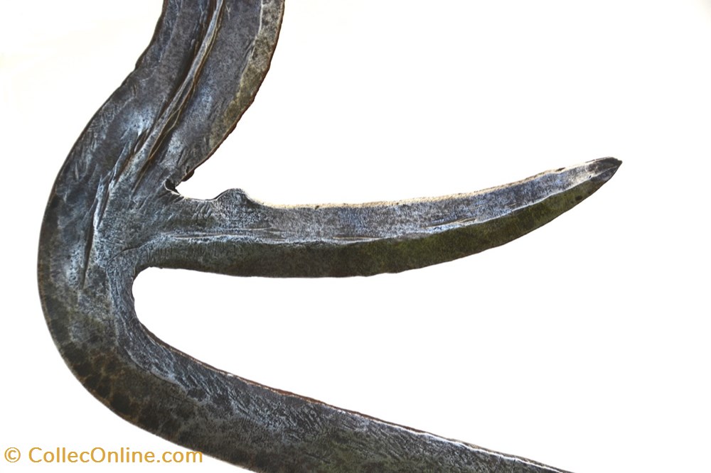 Teda 001 3 art antiquites africain armes teda 001