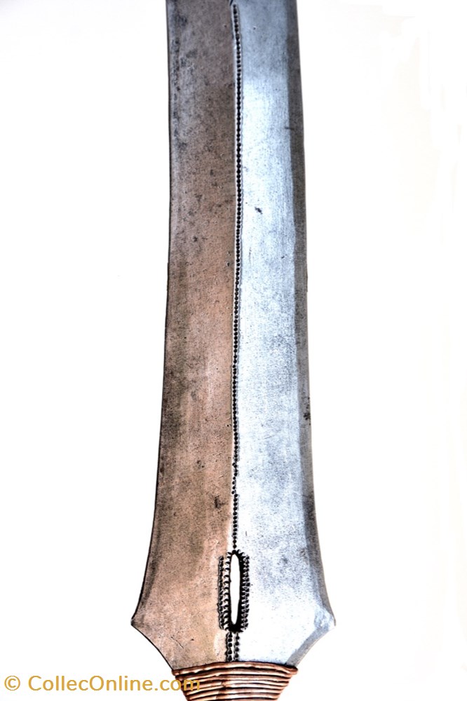 Yakoma Ngondi 008 3 art antiquite africain arme yakoma ngondi 008