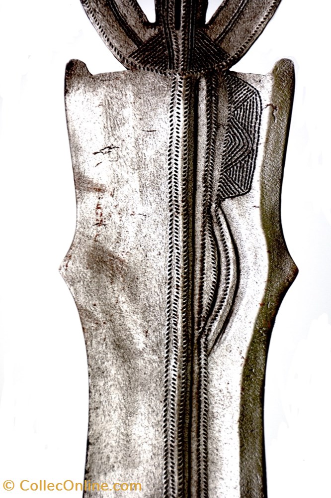 art antiquites africain armes ngombe doko 001 sold