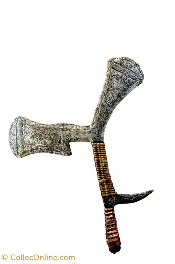 art antiquites africain armes ngombe 001
