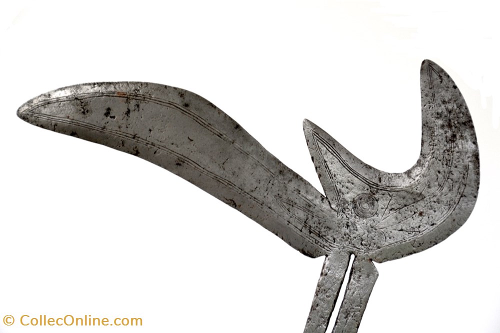 art antiquites africain armes zande vungara 001