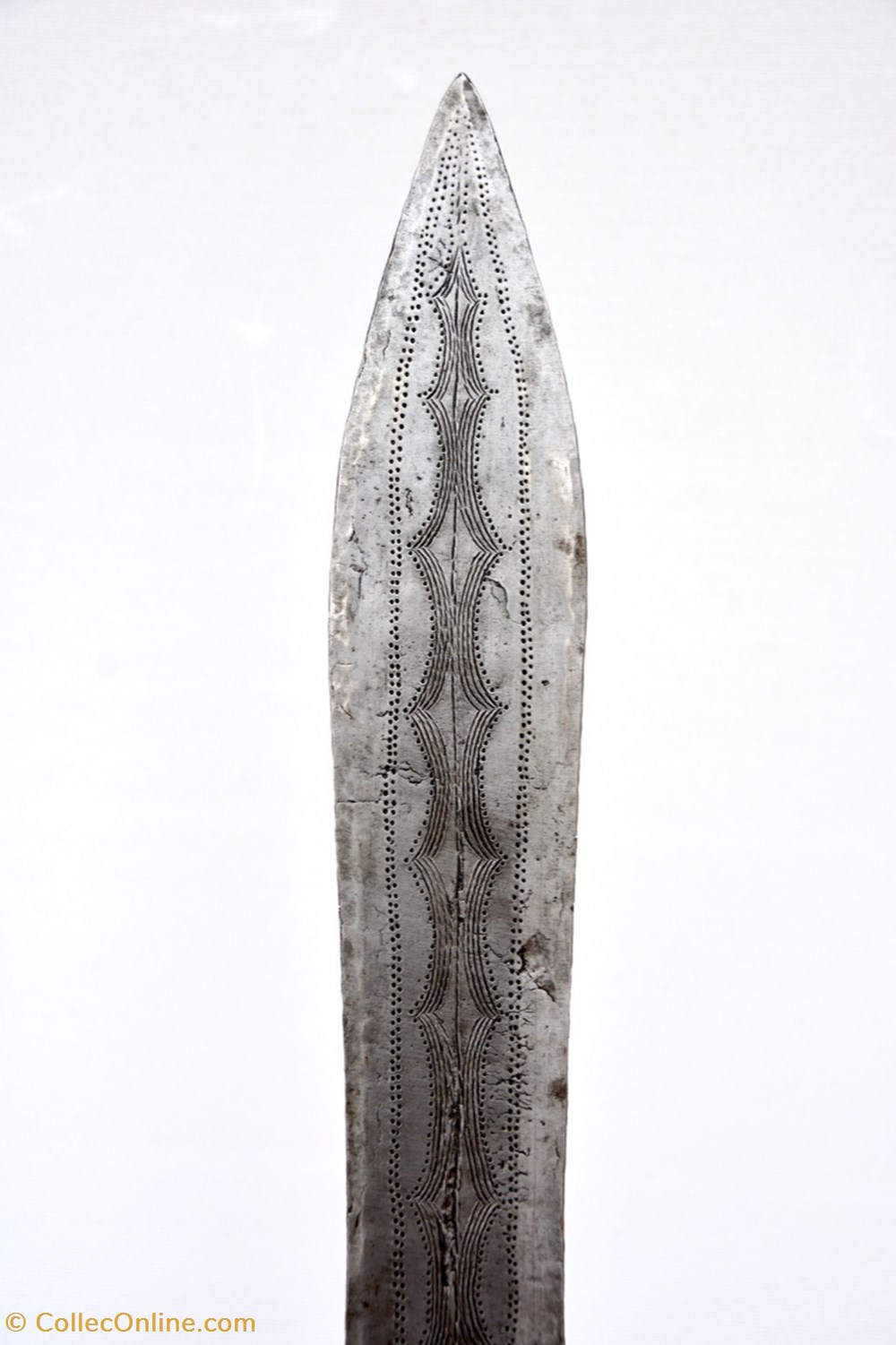 art antiquites africain armes songye 006