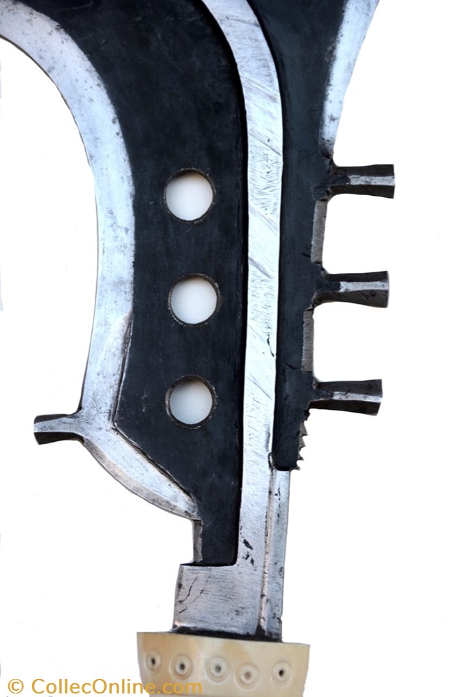 art antiquite africain arme mangbetu ivoire 002