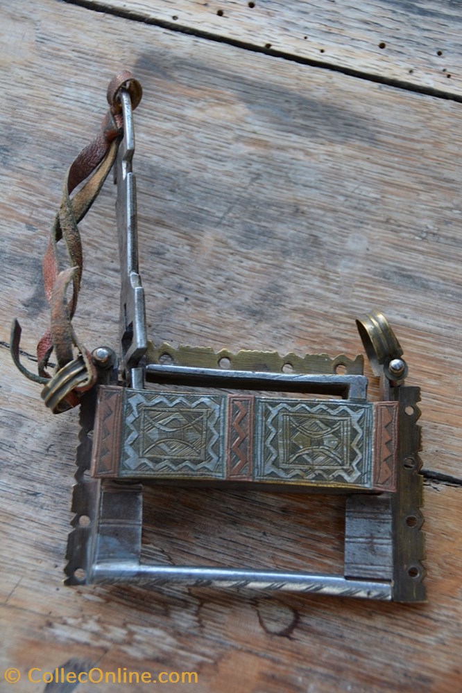 Touareg Cadenas 003 2 art antiquite africain touareg cadenas 003