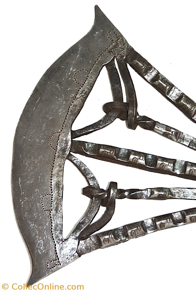 Songyé Nsapo 005 2 art antiquite africain arme songye nsapo 005
