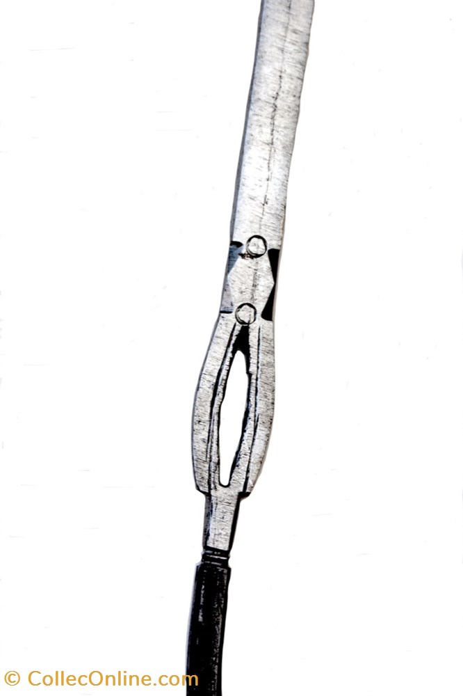 art antiquite africain arme yakoma 005