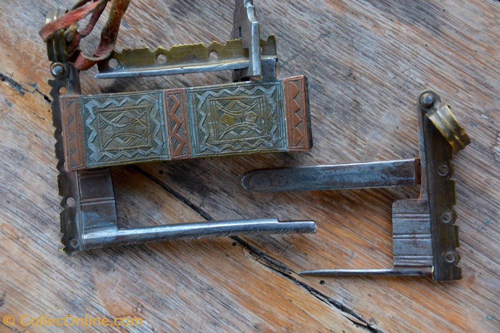 Touareg Cadenas 003 4 art antiquite africain touareg cadenas 003