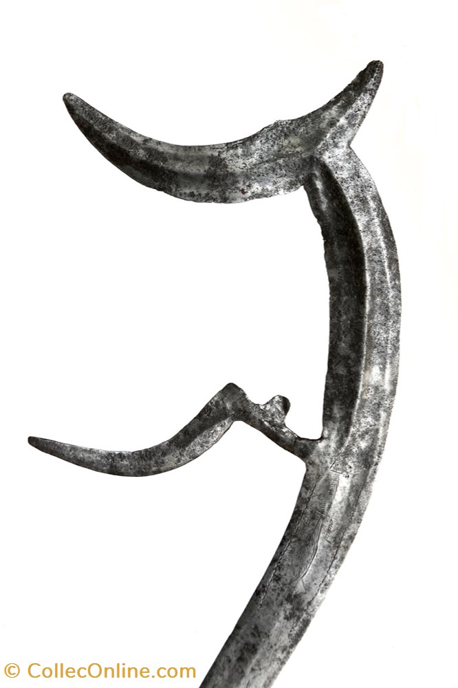 Teda 004 2 art antiquites africain armes teda 004