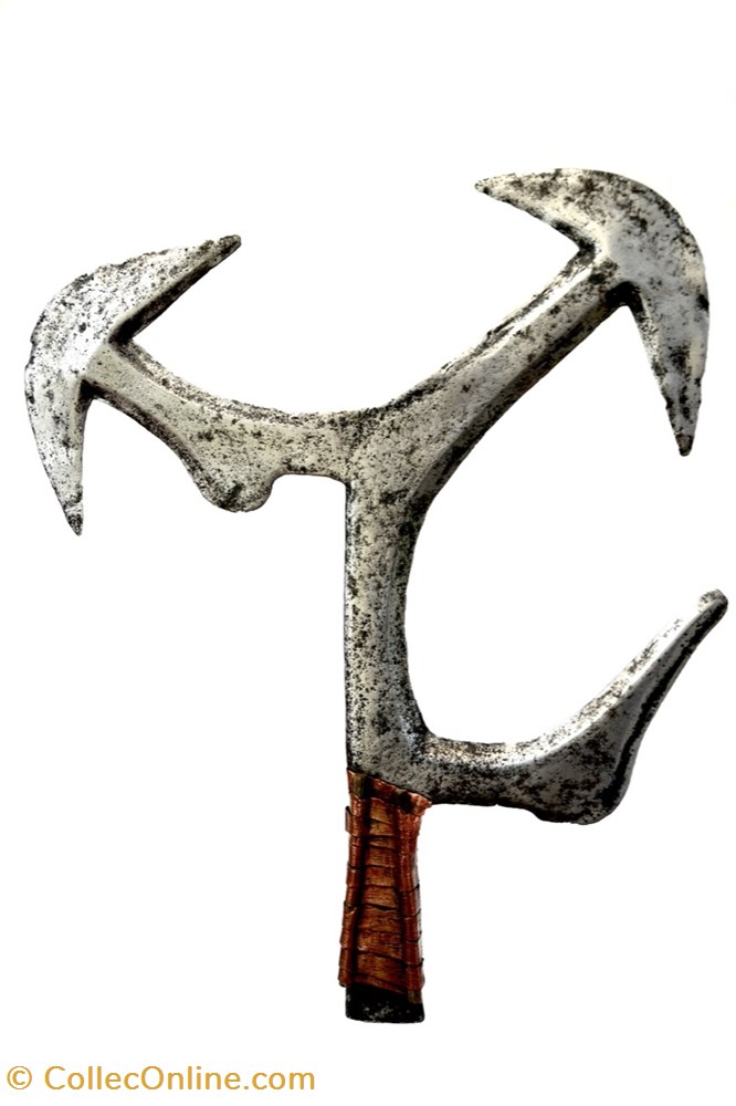 Mabo-Ngbaka 001 art antiquites africain armes mabo ngbaka 001