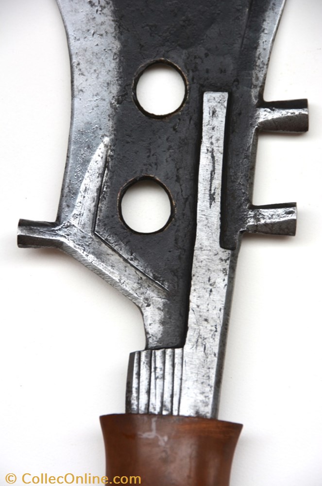 Mangbetu** 003 3 art antiquite africain arme mangbetu 003
