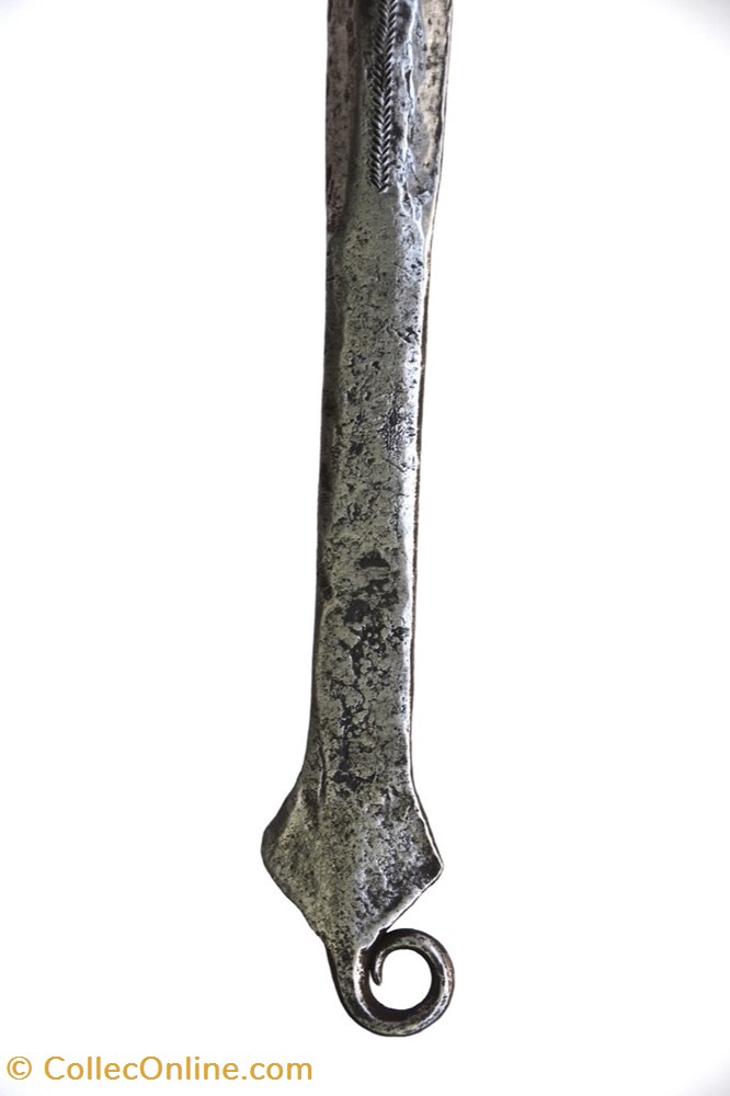 art antiquites africain armes ganda 004
