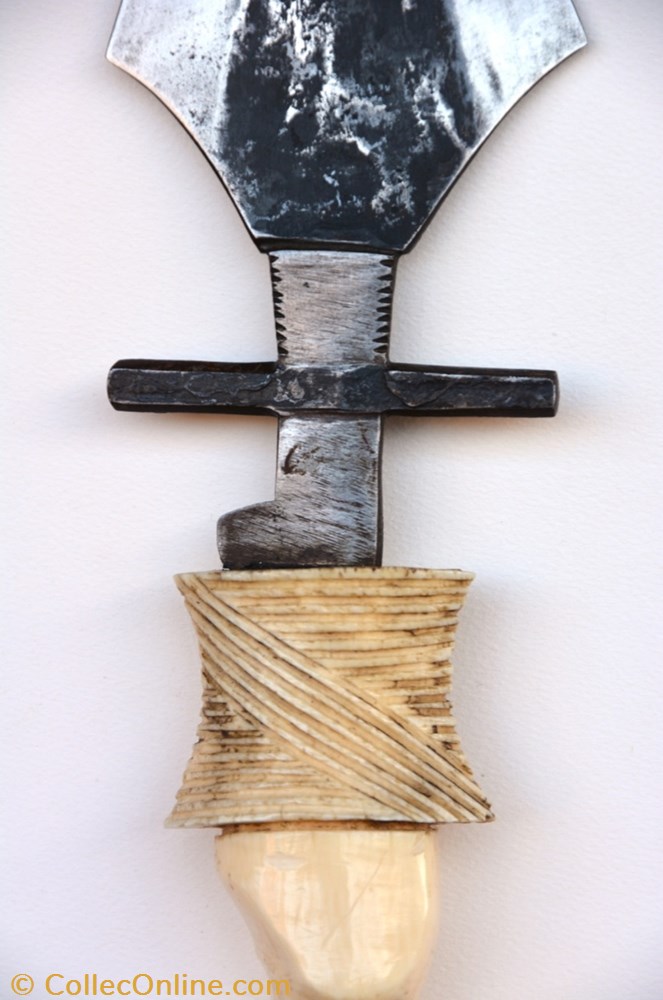 art antiquites africain armes budu ivoire 003
