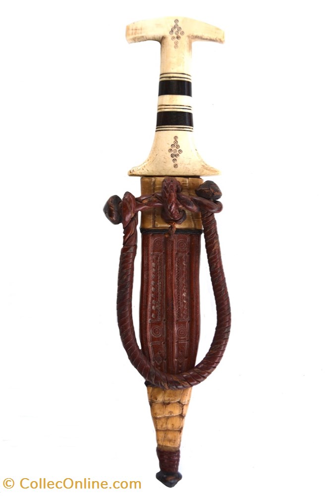 Kreich 004 art antiquite africain arme kreich 004
