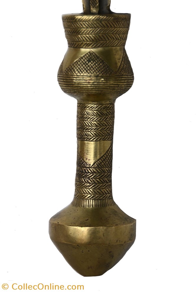 Nshaal 003 4 art antiquite africain arme nshaal 003