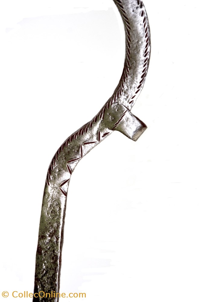 Matakam 002 4 art antiquites africain armes matakam 002