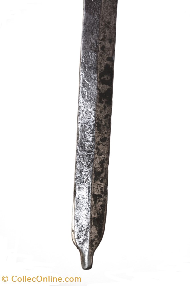 art antiquites africain armes laka marba 001