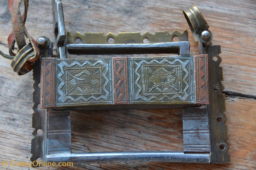 Touareg Cadenas 003 3 art antiquite africain touareg cadenas 003