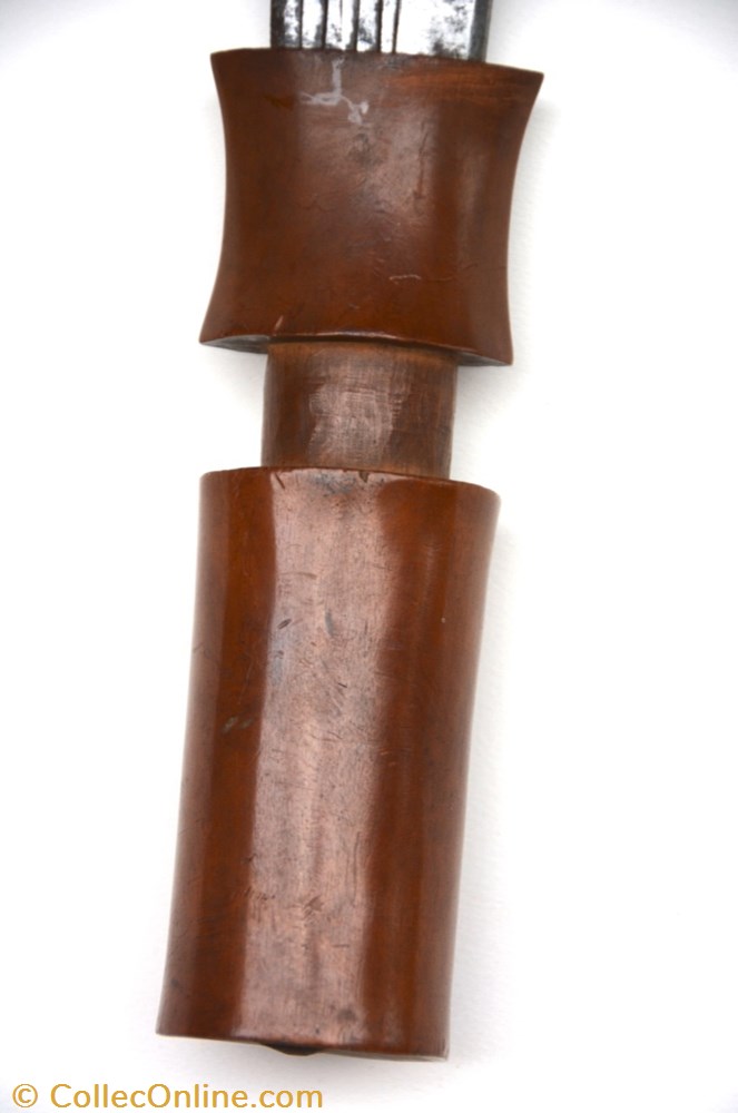 Mangbetu** 003 5 art antiquite africain arme mangbetu 003