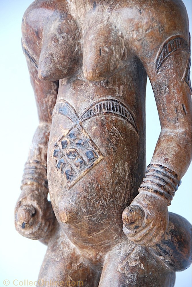 Punu 001 4 art antiquite africain statuette punu 001