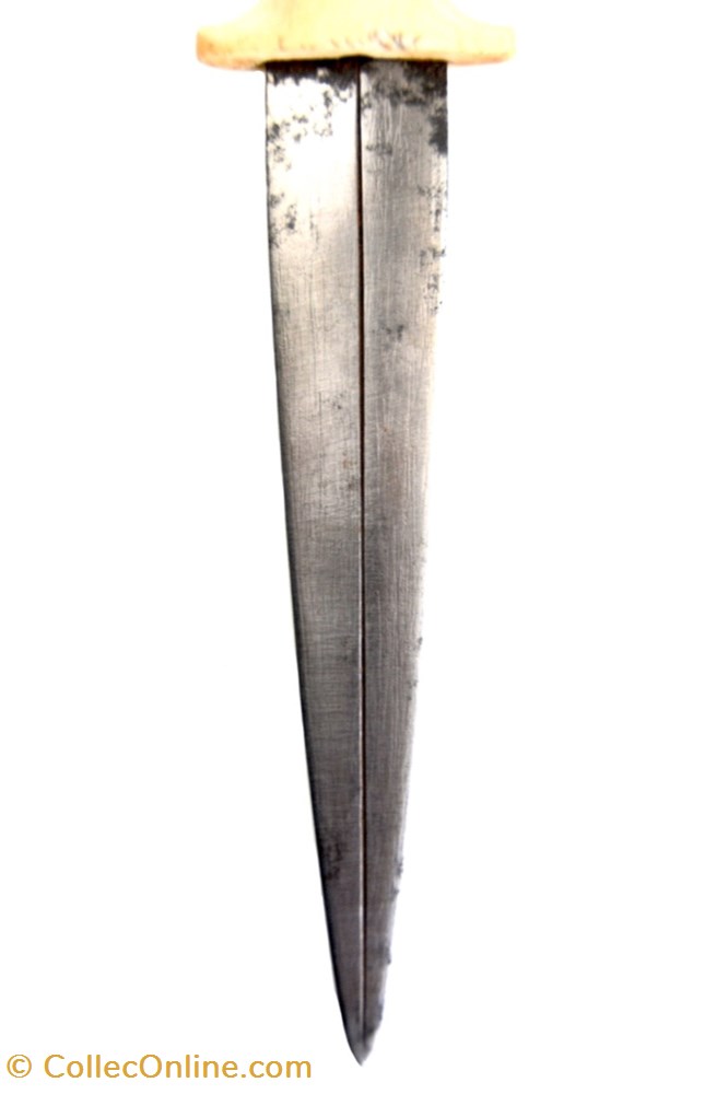 Kreich 003 5 art antiquite africain arme kreich 003
