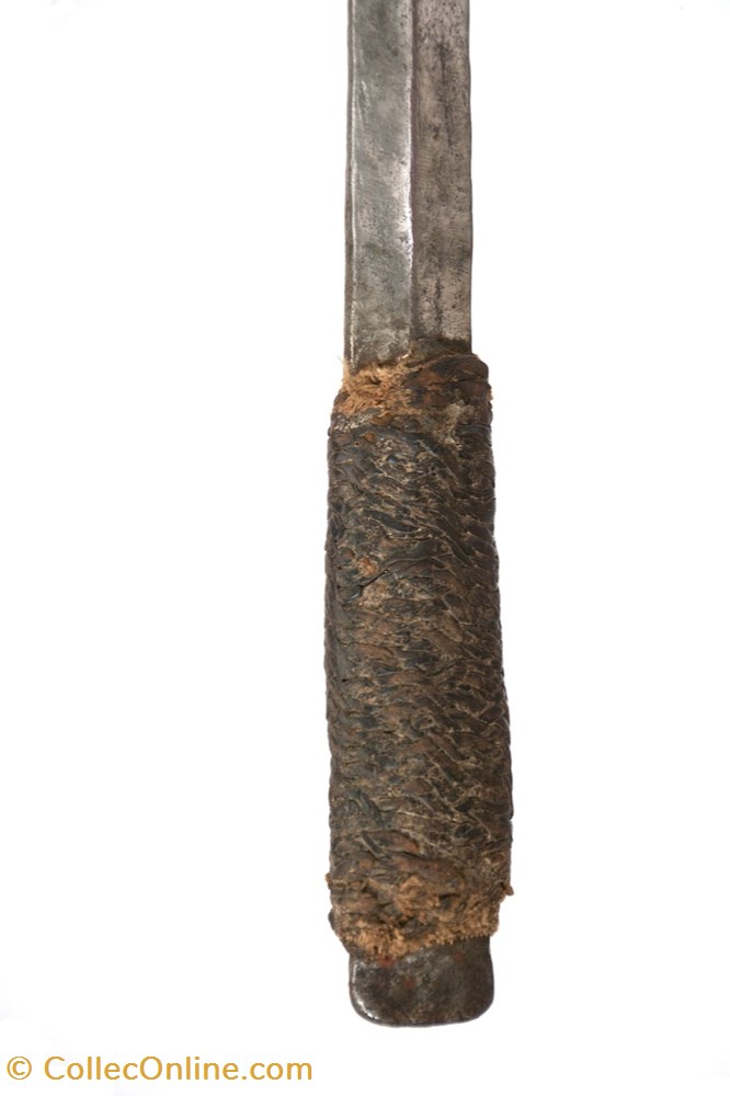 art antiquites africain armes marghi guduf 004