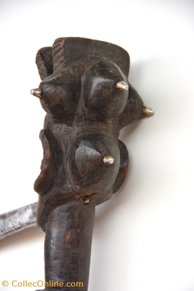 art antiquite africain arme luba kalundwe 001