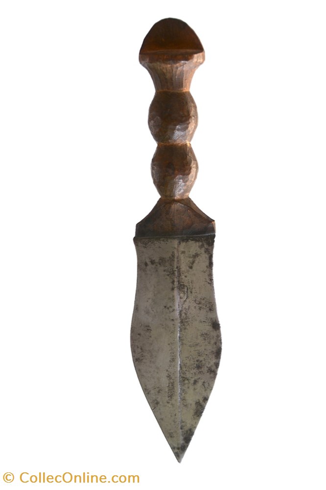 art antiquite africain arme fang maka 002