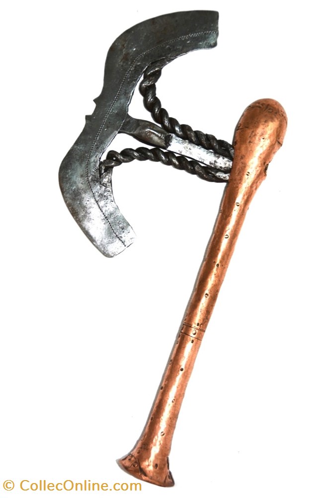 art antiquites africain armes songye nsapo 011