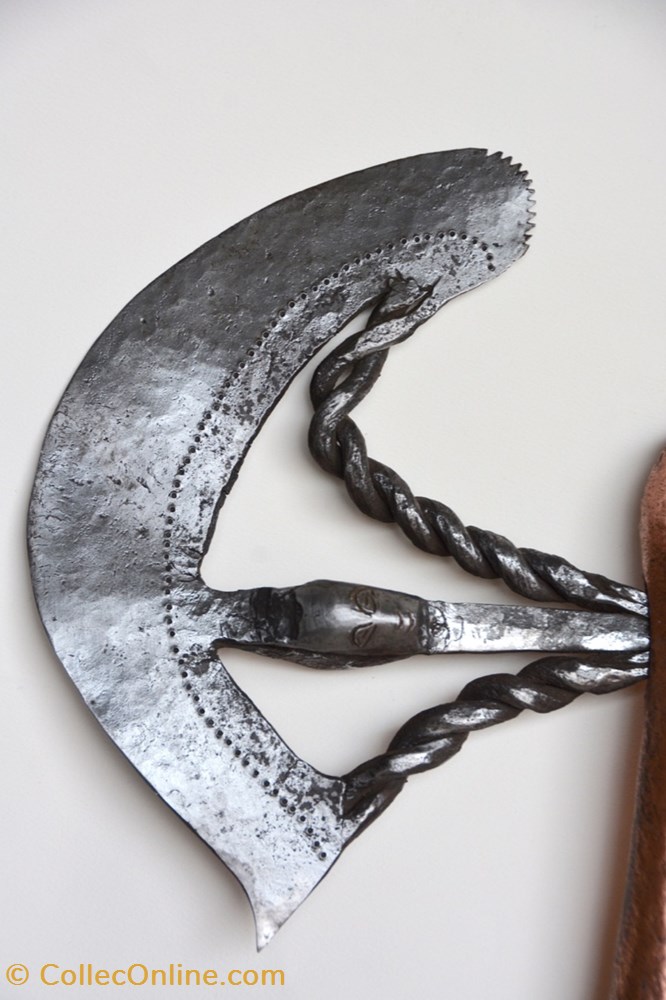 Songyé Nsapo 013 3 art antiquite africain arme songye nsapo 013