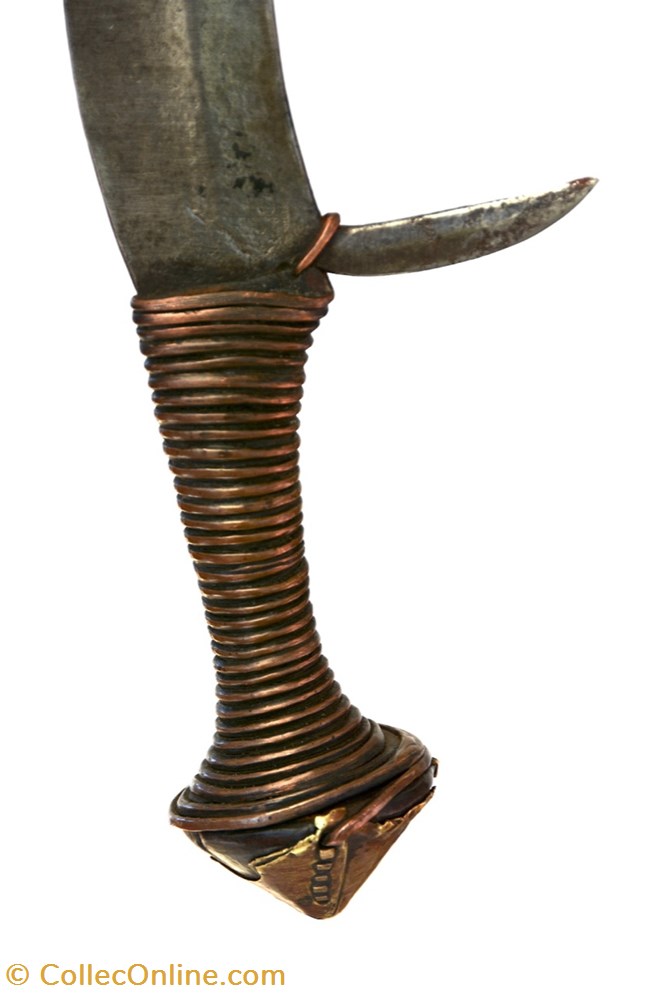 Kota-Fang 010 5 art antiquite africain arme kota fang 010