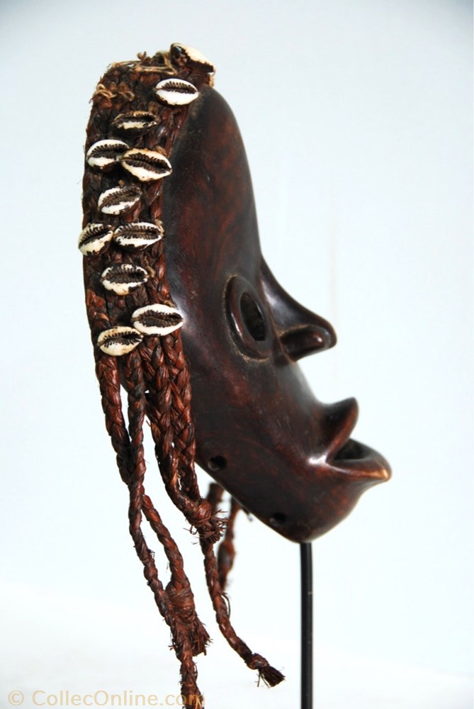 art antiquites africain masques dan 005 sold