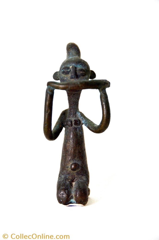 Poids Figuratif 001 art antiquites africain bronzes poids figuratif 001