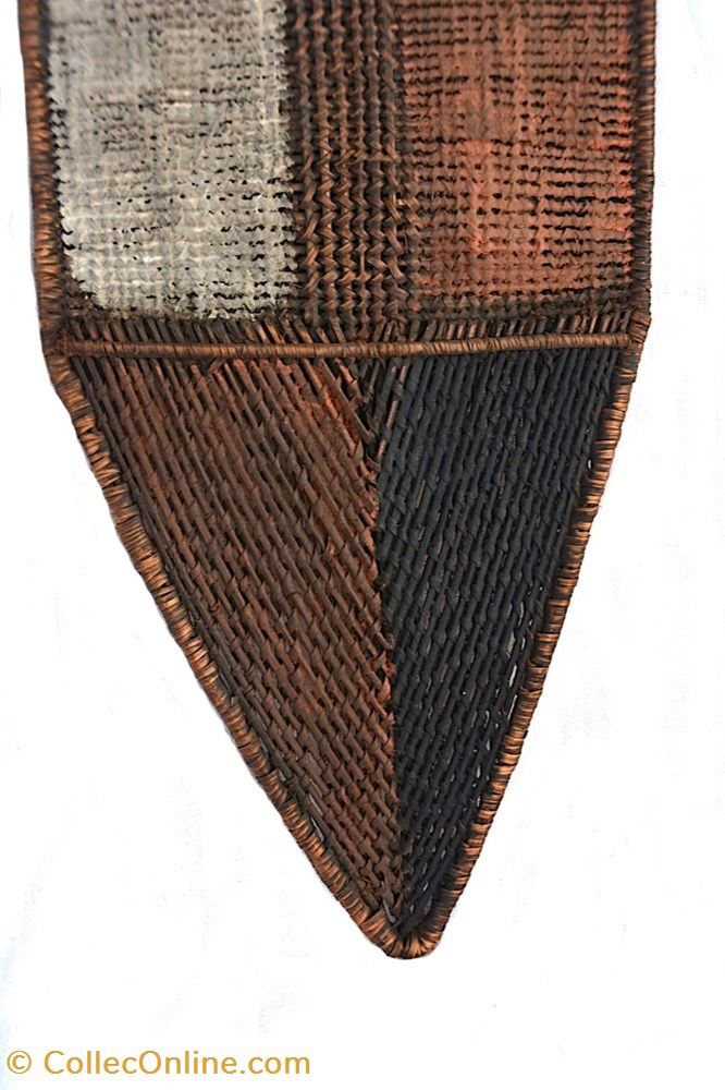 Hamba 001 2 art antiquite africain arme hamba 001