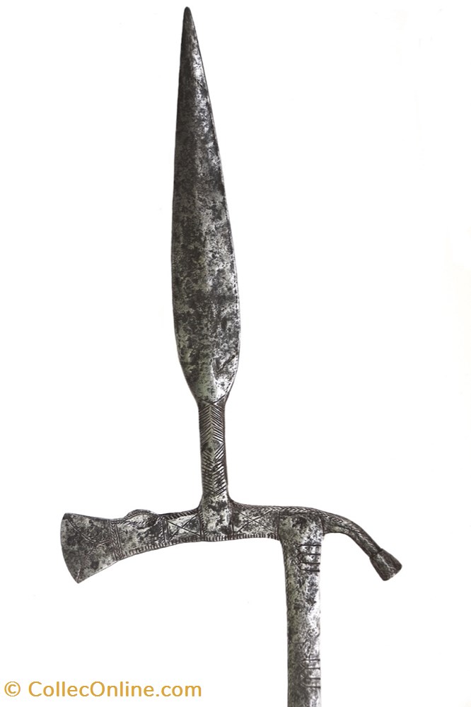 art antiquites africain armes ganda 002