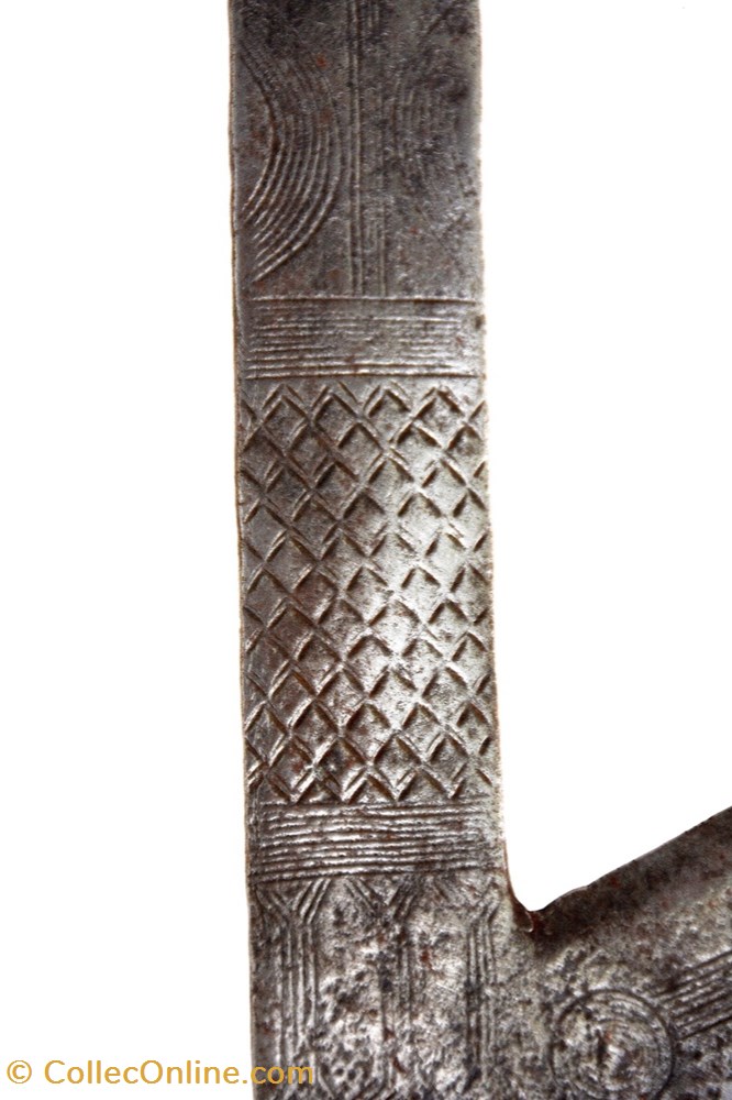 Zandé-Vungara 003 4 art antiquites africain armes zande vungara 003