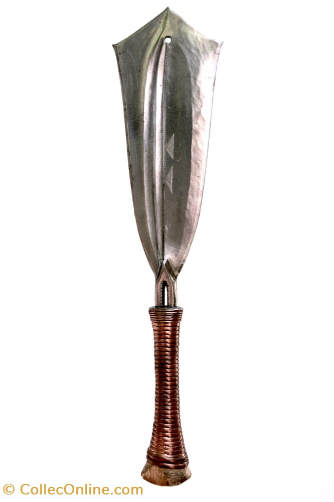 Yakoma Basakpwa 008 art antiquite africain arme yakoma basakpwa 008