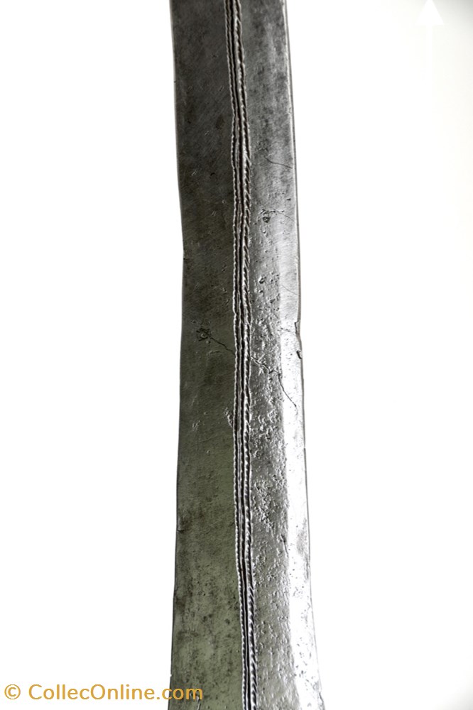 Yakoma Ngondi 005 3 art antiquite africain arme yakoma ngondi 005