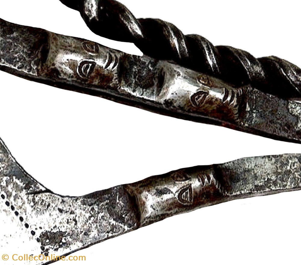 art antiquites africain armes songye nsapo 006
