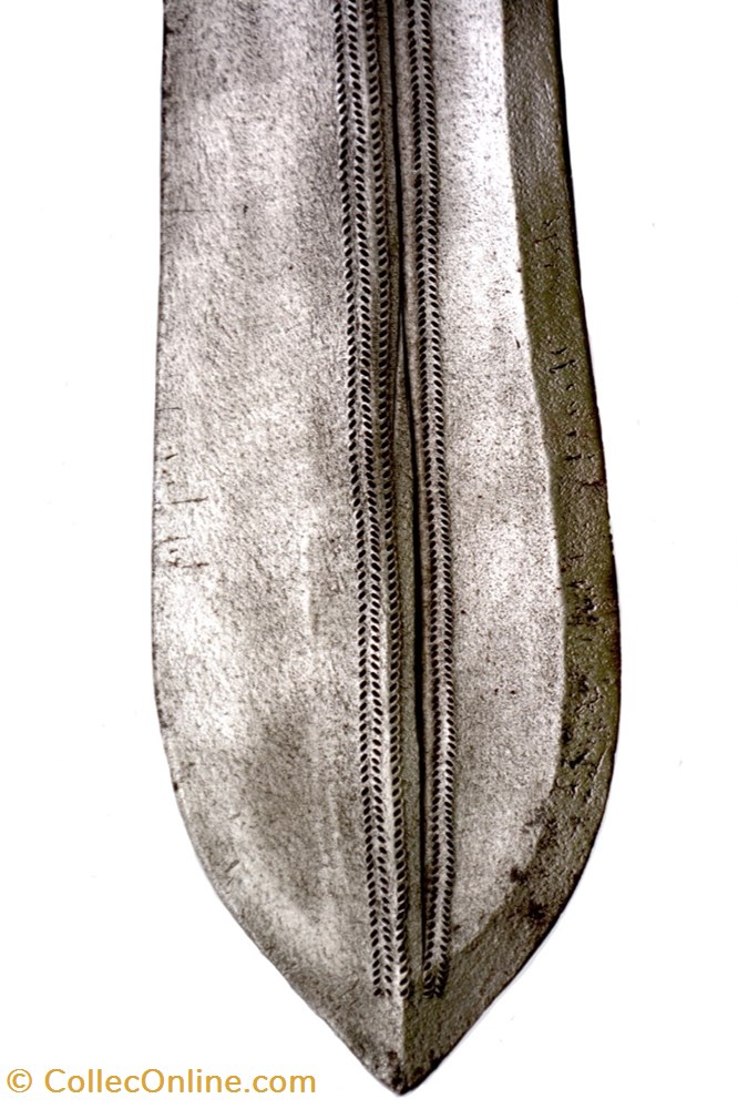 art antiquites africain armes ngombe doko 001 sold