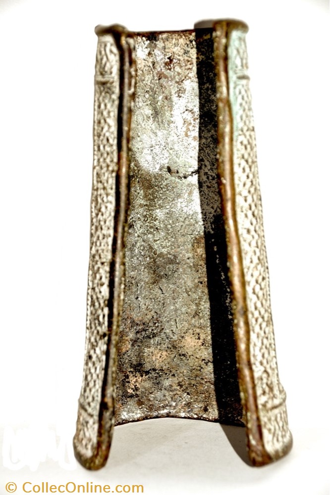 art antiquite africain bronze brassiere benin 004