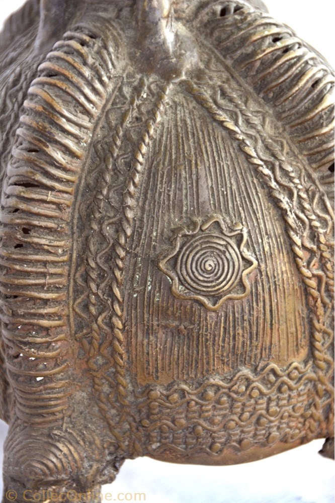 art antiquite africain bronze akan casque 001