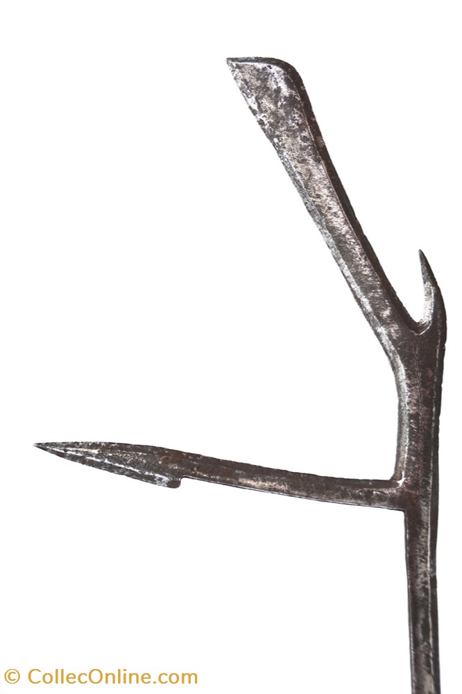 art antiquites africain armes laka ngambaye 012