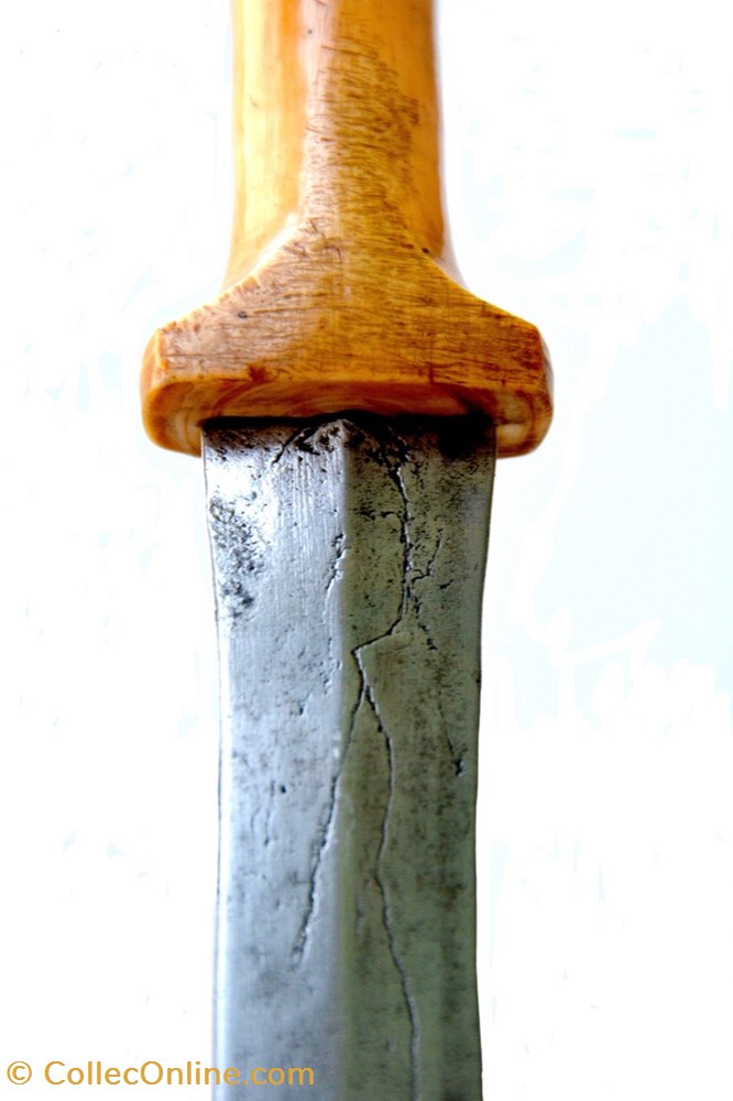 art antiquites africain armes nzakara 001