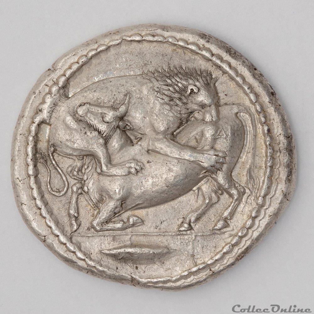 Acanthe monnaie antique av jc ap grecque acanthe