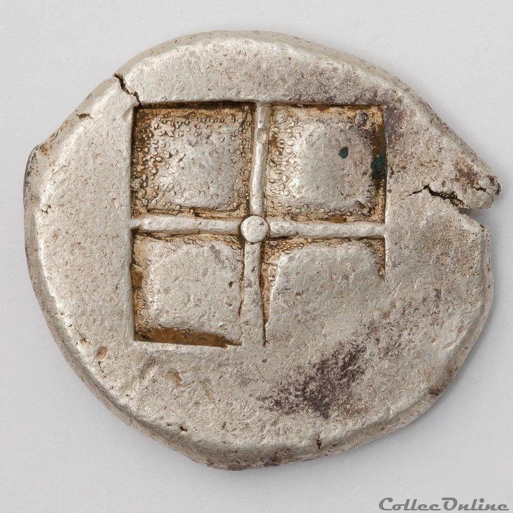 Acanthe monnaie antique av jc ap grecque acanthe