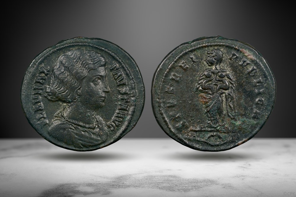 Fausta AE3 (SPES REIPVBLICAE, RIC VII 292) fausta ae3 spes reipvblicae ric vii 292
