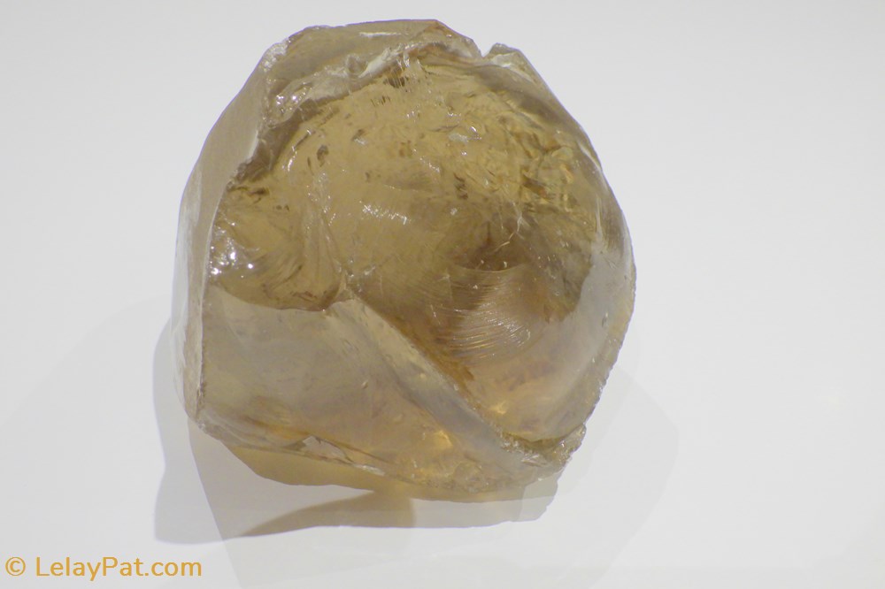 Citrine (Cristal roulé transparent) 3 mineraux meteorites quartz citrine cristal roule transparent