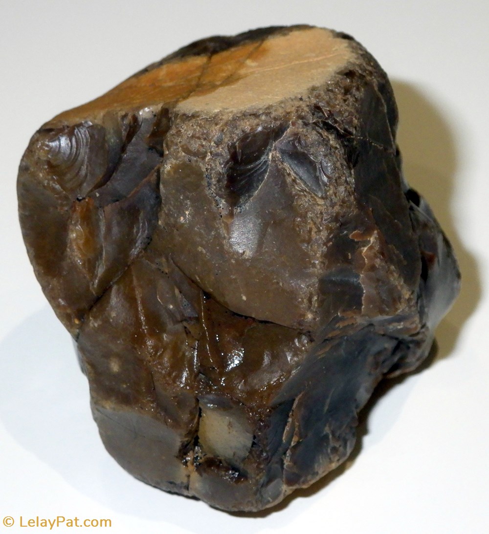 Galet (?) mineraux meteorites galet